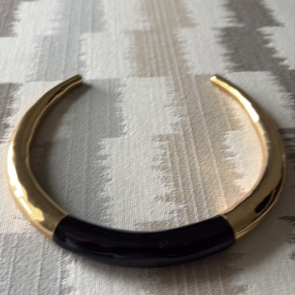 Tory Burch Gold and Black Elegant Necklace - Picture 2 of 3